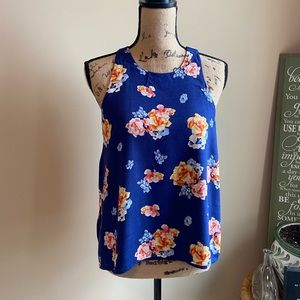 Current Air Sleeveless Top